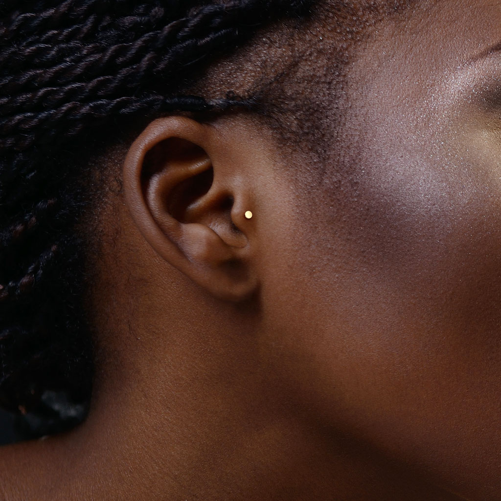 Piercing tragus en or jaune 14 carats